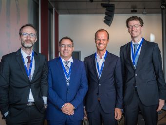v.l.n.r.: Dr. Sebastian Käpplinger (P+P), Stefan Klaile (Xolaris), Alexander Riha (ALR Treuhand) und Dr. Tobias Lochen (P+P) diskutierten im Rahmen der MUPET 2019 die „Baustellen“ bei der Beantragung einer KVG-Vollerlaubnis.