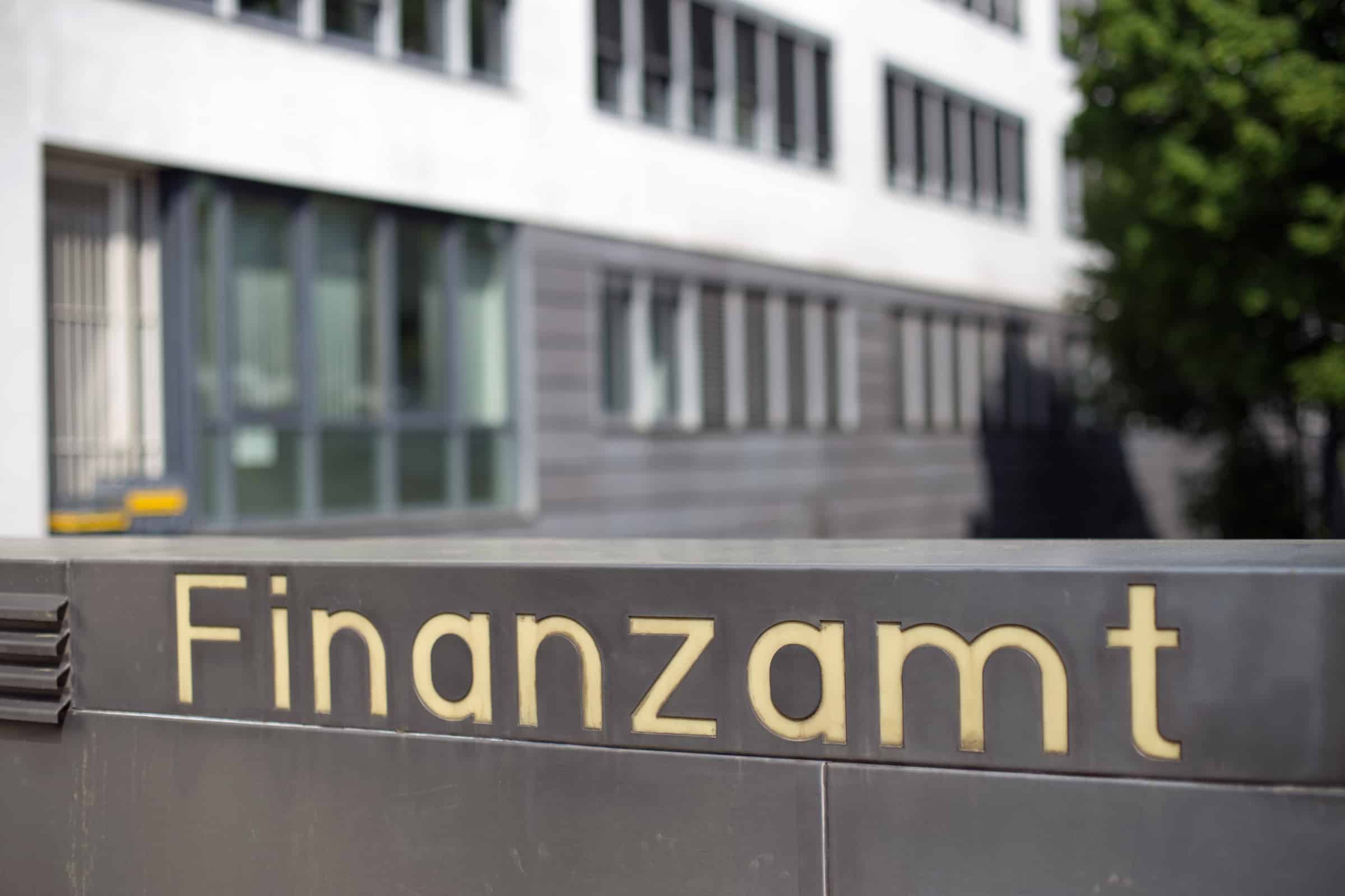 Änderungen bei der Hinzurechnungsbesteuerung: Der überarbeitete Entwurf zum ATAD-Umsetzungsgesetz geht die bestehenden Kritikpunkte an.